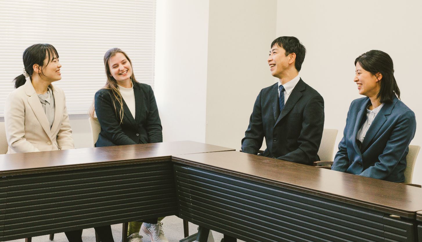 座談会イメージ